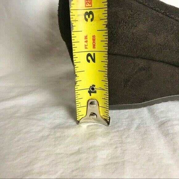 Marc Fisher Women's 7M Brown Faux Suede Leather Low Wedge Heel Shoes With Buckle - Picture 11 of 11